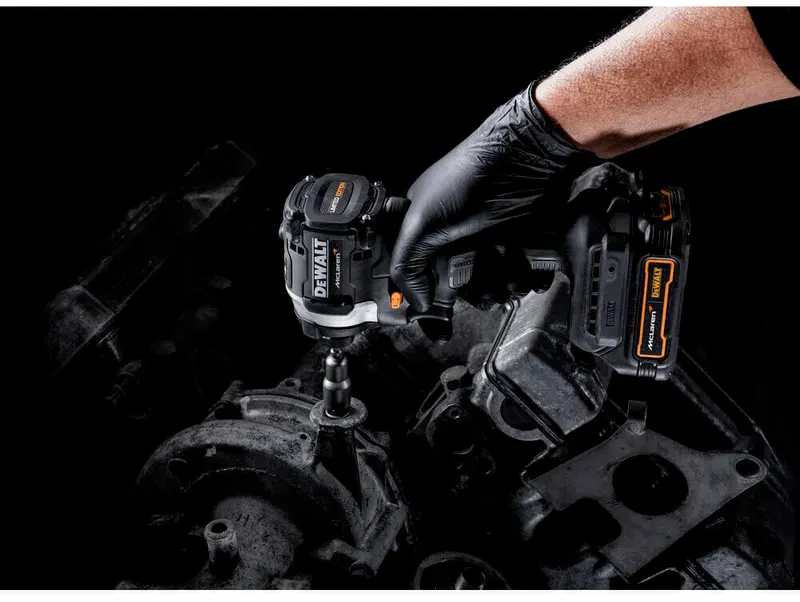 Шурупокрут ударний McLaren F1 TEAM LIMITED EDITION DeWALT DCF85ME2GT — Photo 17