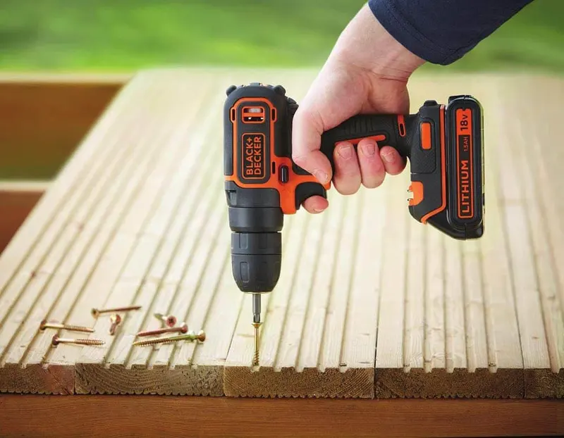 Дриль-шурупокрут акумуляторний BLACK+DECKER BDCDC18KB — Photo 3