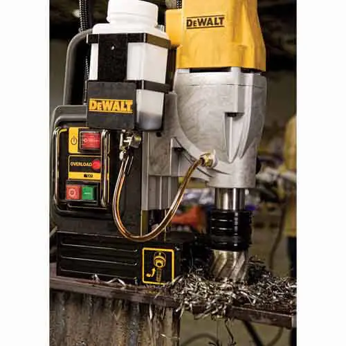 Верстат свердлильний мережевий магнітний DeWALT DWE1622K — Photo 4