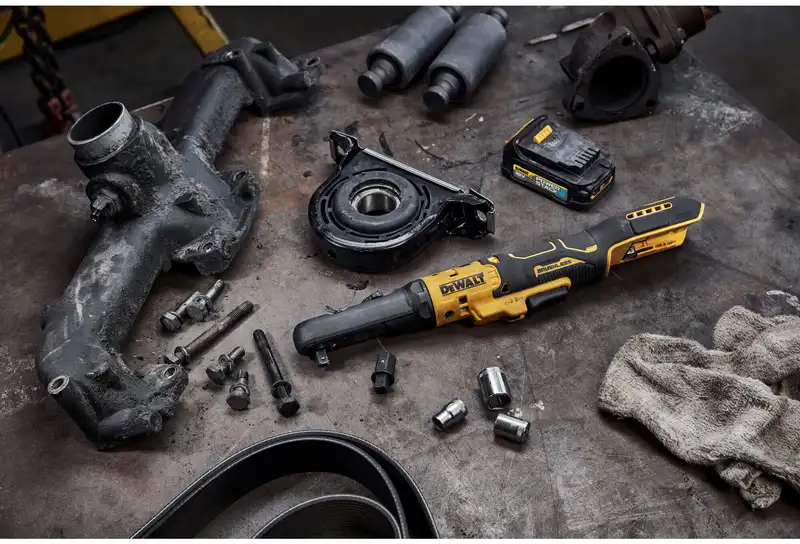 Гайкокрут кутовий - ключ-храповик акумуляторний безщітковий DeWALT DCF510E2G — Photo 7