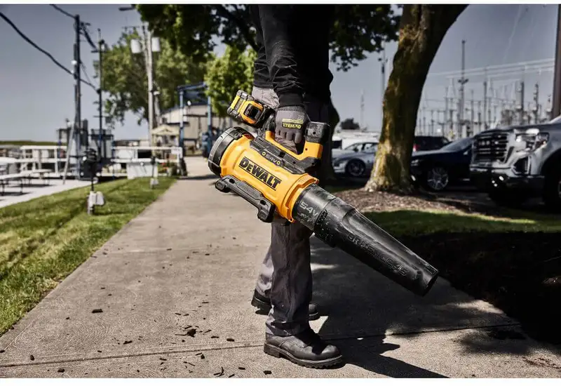 Повітродувка акумуляторна безщіткова DeWALT DCMBL777N — Photo 6