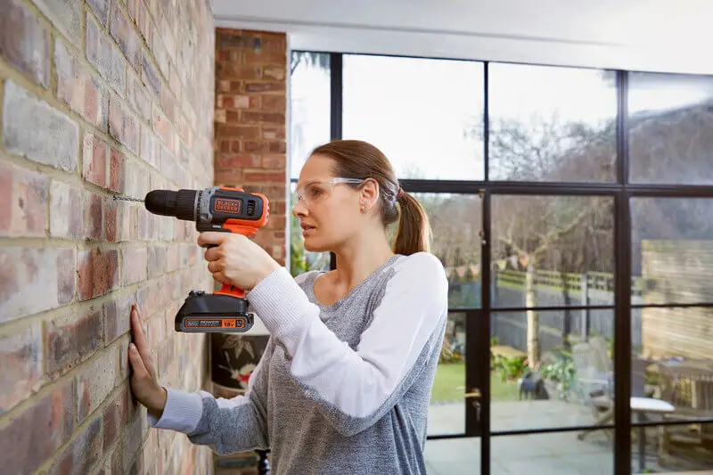 Дриль-шурупокрут ударний акумуляторний BLACK+DECKER BCD003C1 — Photo 15
