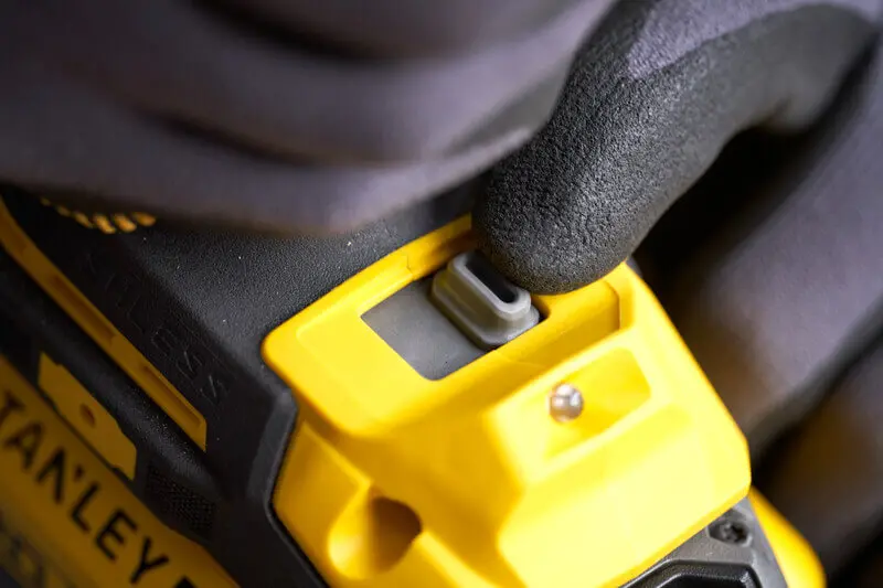 Гайковерт ударний акумуляторний STANLEY FATMAX SFMCF940B — Photo 18