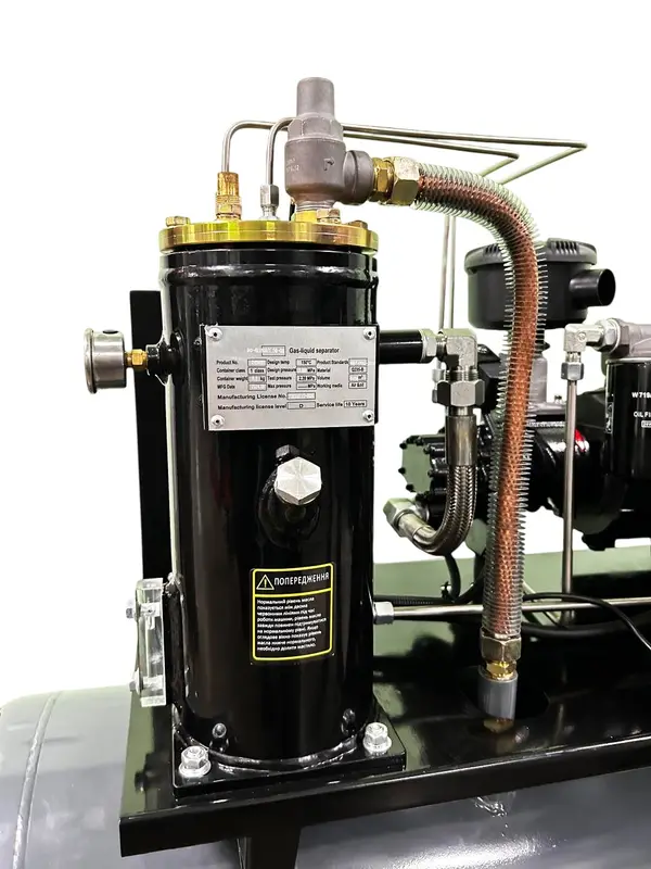 Гвинтовий повітряний компресор 150 л GTM DLG4V 380 масляний (DLG4V 380) — Photo 3