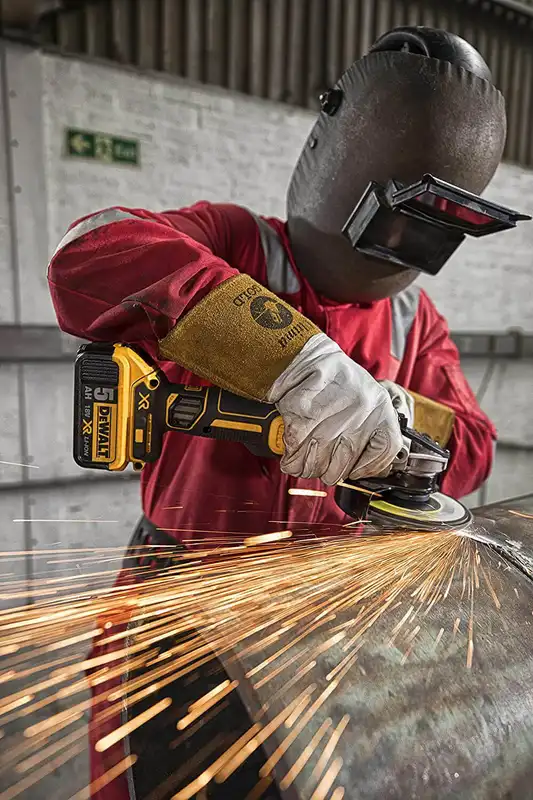 Шліфмашина кутова - болгарка акумуляторна безщіткова DeWALT DCG405N — Photo 4