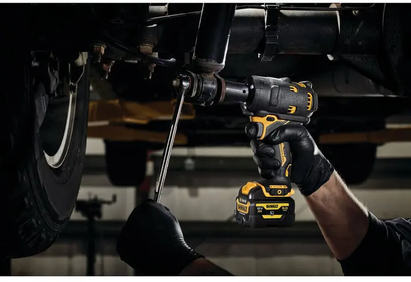 Гайкокрут ударный акумуляторний безщітковий DeWALT DCF901P1G — Photo 7