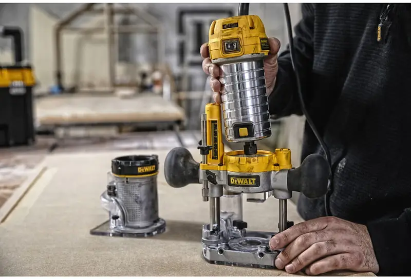 Фрезер мережевий DeWALT D26204K — Photo 3