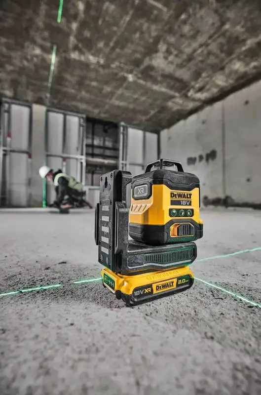 Рівень лазерний лінійний DeWALT DCLE34031D1 — Photo 1