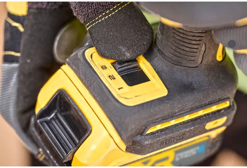 Шурупокрут ударний гідравлічний акумуляторний безщітковий DeWALT DCF870NT — Photo 12