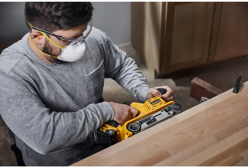 Шліфмашина стрічкова акумуляторна безщіткова DeWALT DCW220P2 — Photo 8