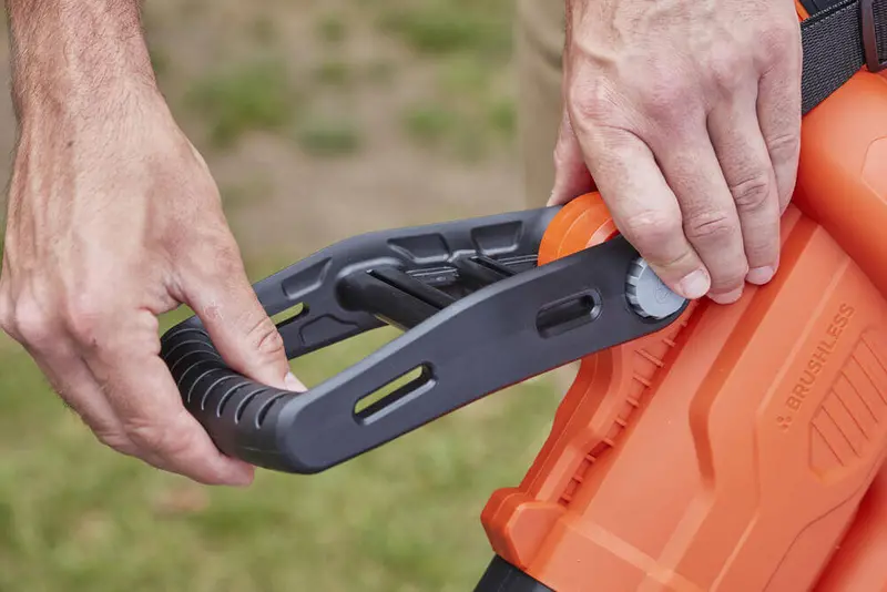 Садовий пилосос акумуляторний безщітковий BLACK+DECKER BCBLV3625L1 — Photo 3
