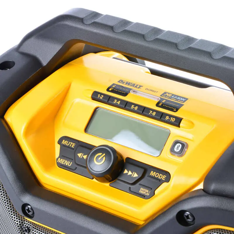 Зарядний пристрій-радіоприймач DeWALT DCR027 — Photo 4