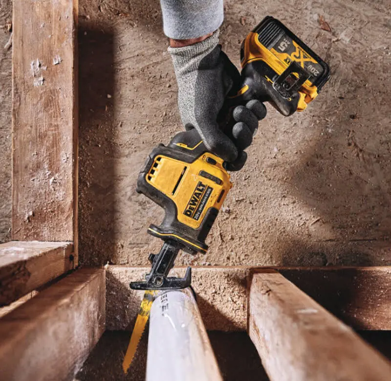 Пила шабельна акумуляторна безщіткова DeWALT DCS369NT — Photo 7