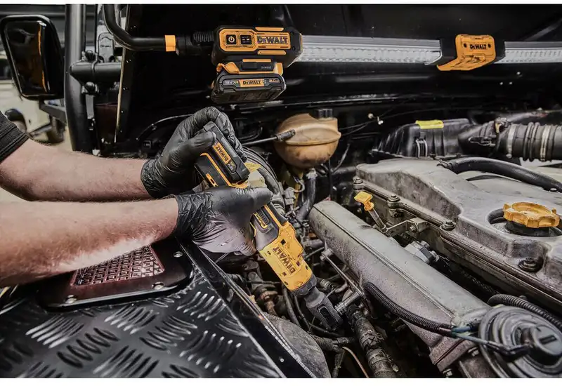 Гайкокрут кутовий - ключ-храповик акумуляторний безщітковий DeWALT DCF504N — Photo 7