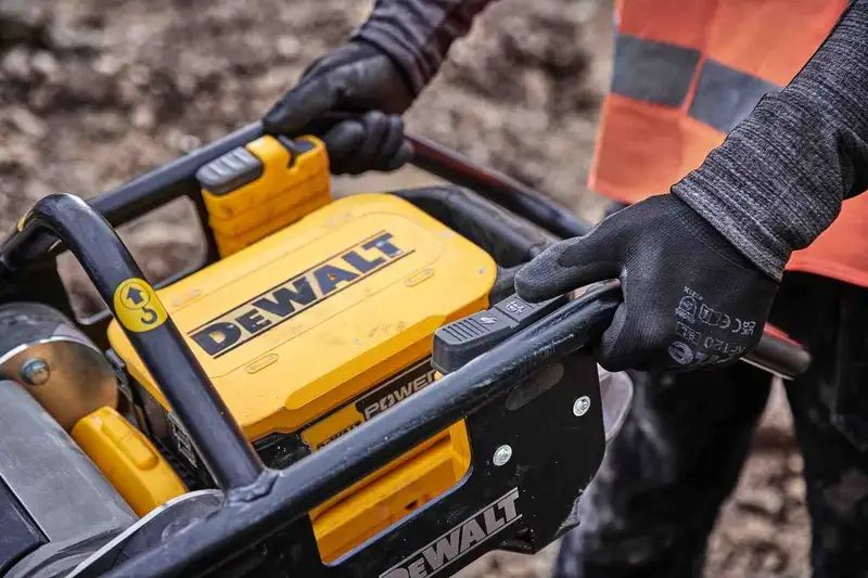Вібротрамбовка акумуляторна POWERSHIFT DeWALT DCPS660N — Photo 6