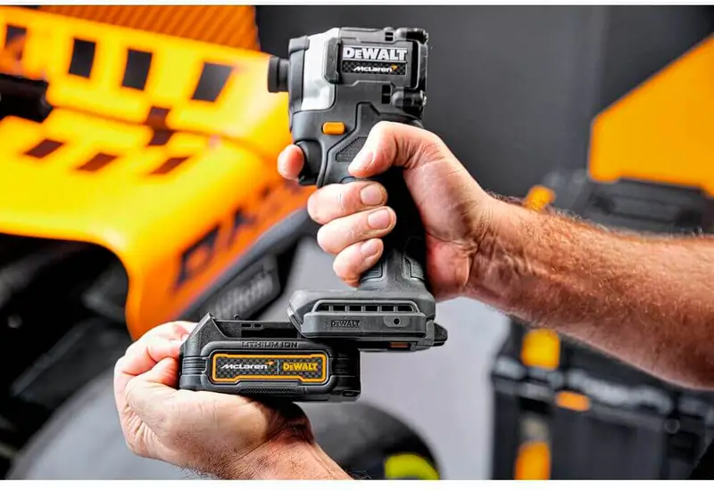Шурупокрут ударний McLaren F1 TEAM LIMITED EDITION DeWALT DCF85ME2GT — Photo 19