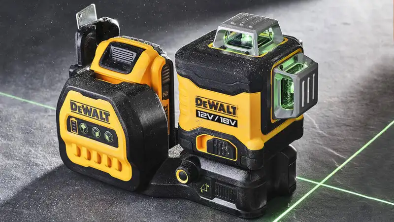 Рівень лазерний лінійний DeWALT DCE089D1G18 — Photo 13