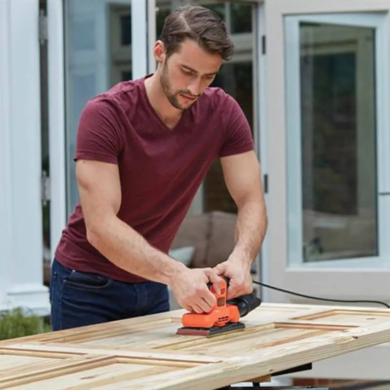 Шліфмашина вібраційна мережева BLACK+DECKER BEW220 — Photo 4