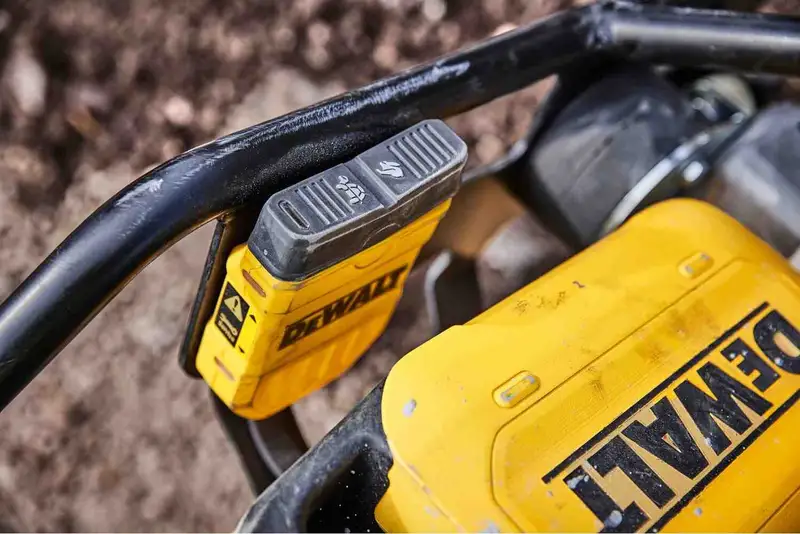 Вібротрамбовка акумуляторна POWERSHIFT DeWALT DCPS660N — Photo 5