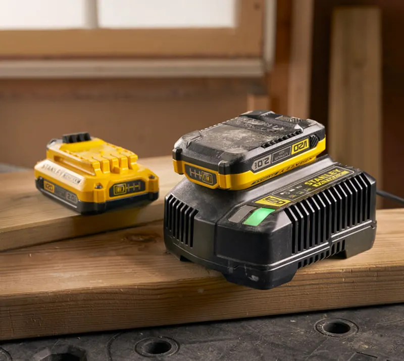 Зарядний пристрій STANLEY FATMAX SFMCB12D2 — Photo 3