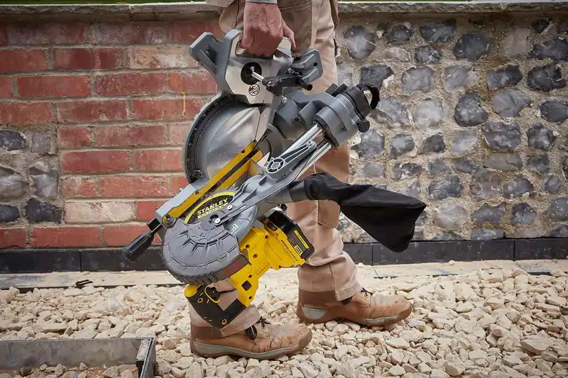 Пила торцювальна акумуляторна STANLEY FATMAX SFMCS701M1 — Photo 9