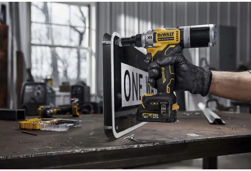 Заклепочник акумуляторний безщітковий DeWALT DCF414NT — Photo 7