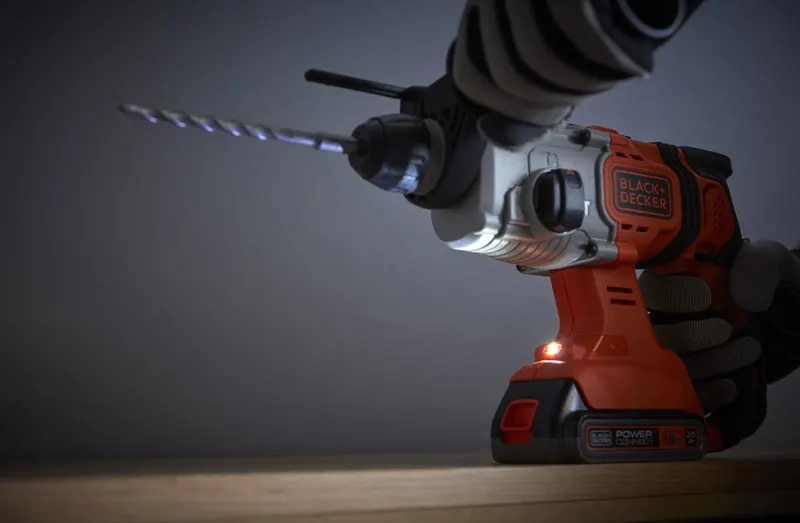 Перфоратор акумуляторний BLACK+DECKER BCD900D1S — Photo 10