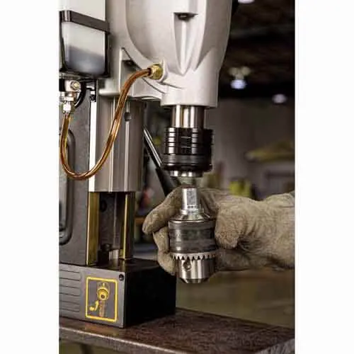 Верстат свердлильний мережевий магнітний DeWALT DWE1622K — Photo 7