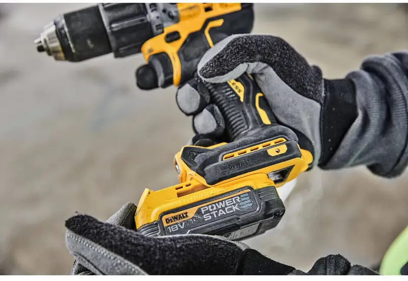 Дриль-шуруповерт акумуляторний безщітковий ударний DeWALT DCD805E2T — Photo 4
