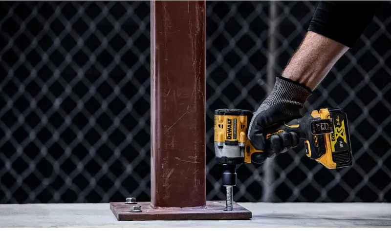 Гайкокрут ударний акумуляторний безщітковий DeWALT DCF922P2T — Photo 5