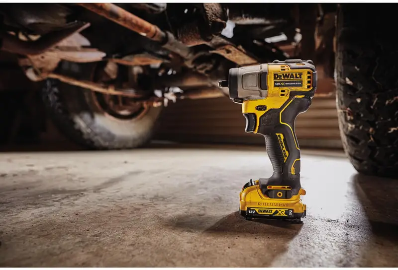 Гайковерт ударний акумуляторний безщітковий DeWALT DCF902D2 — Photo 6