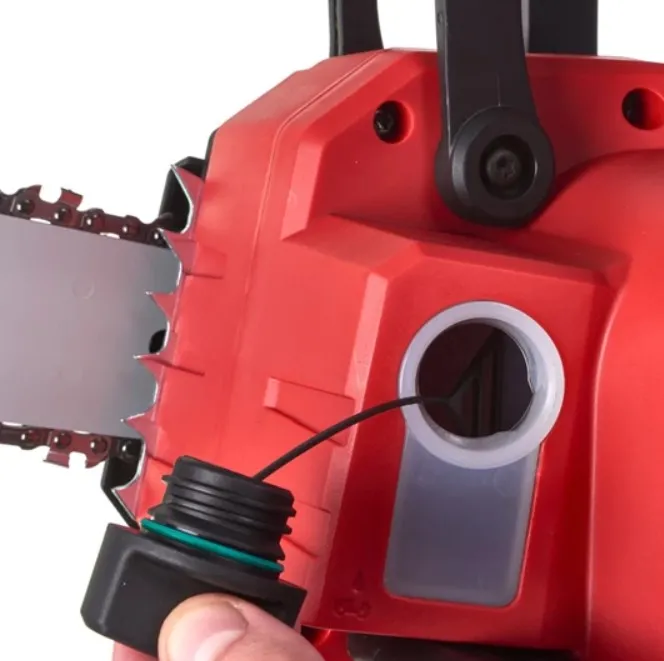 Пила ланцюгова акумуляторна MILWAUKEE, M18 FCHSC-121, 300 мм (+ заряд.пр., 1 акум.Х 12Аг, шина, ланцюг, олія для змащення ланцюг — Photo 3