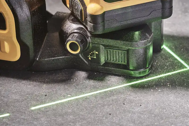 Рівень лазерний лінійний DeWALT DCE089D1G18 — Photo 17