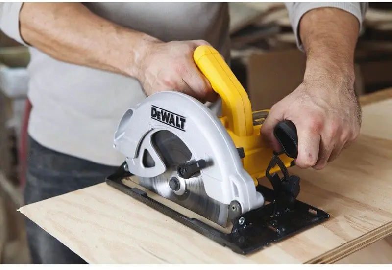 Пила дискова мережева DeWALT DWE560K — Photo 6