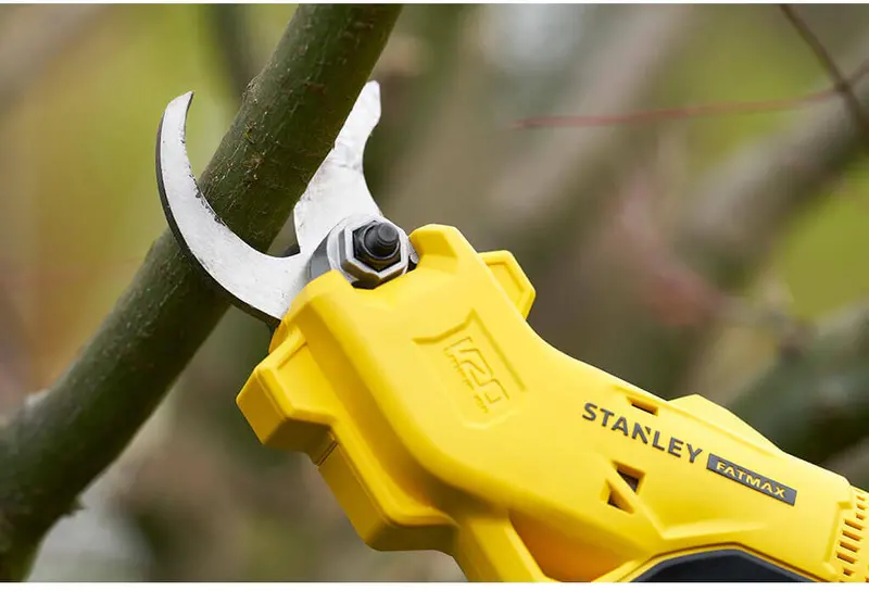 Пила ланцюгова акумуляторна STANLEY FATMAX SFMCCS630M1+SFMCPP32M1 — Photo 10