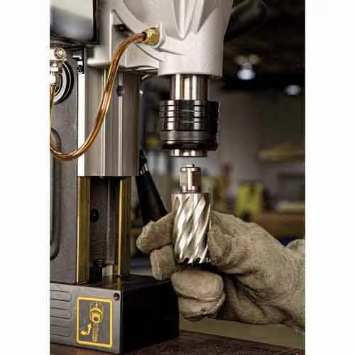 Верстат свердлильний мережевий магнітний DeWALT DWE1622K — Photo 5