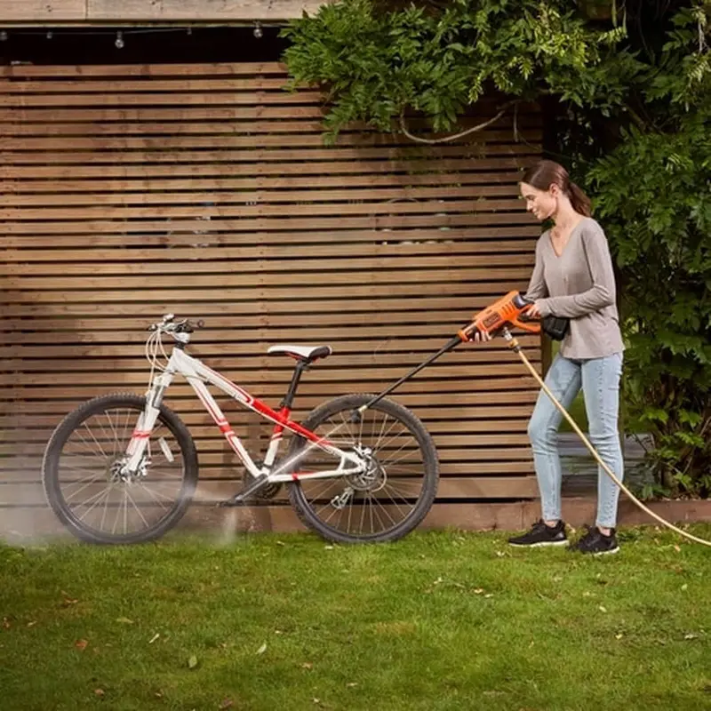Мийка високого тиску акумуляторна BLACK+DECKER BCPC18B — Photo 1