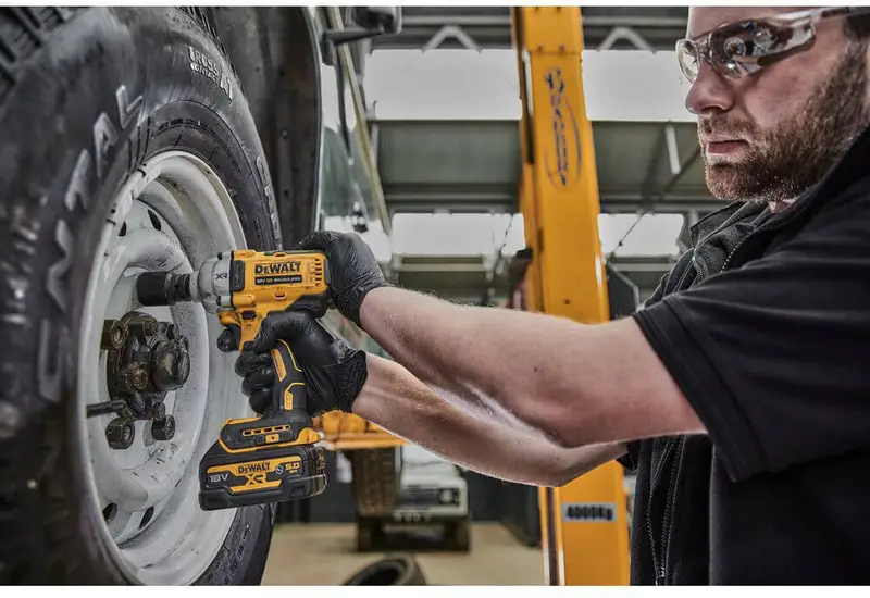 Гайкокрут ударний акумуляторний безщітковий DeWALT DCF891N — Photo 5