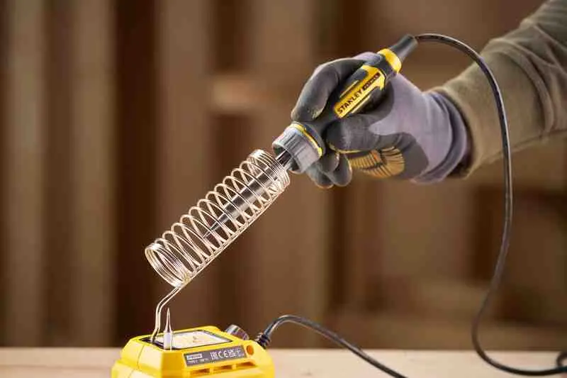 Паяльник аккумуляторний STANLEY FATMAX SFMCE040B — Photo 12