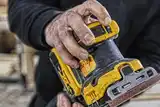 Шліфмашина вібраційна акумуляторна DeWALT DCW200NT — Photo 28