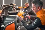 Шурупокрут ударний McLaren F1 TEAM LIMITED EDITION DeWALT DCF85MM2T — Photo 32