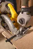 Пила циркулярна акумуляторна STANLEY FATMAX SFMCS550B — Photo 40