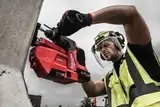 Каска захисна BOLT100 невентильована для промислового альпінізму жовта MILWAUKEE — Photo 10
