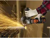 Шліфмашина кутова - болгарка акумуляторна BLACK+DECKER BCG720M1 — Photo 16