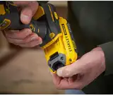 Шліфмашина стрічкова-напилок акумуляторна STANLEY FATMAX SFMCE210B — Photo 25