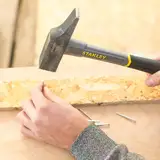 Молоток столярний Fiberglass з вагою головки 500 г STANLEY STHT0-54160 — Photo 5