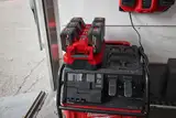 Зарядний пристрій PACKOUT MILWAUKEE, M18 MPC6EU — Photo 5