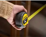 Рулетка вимірювальна CONTROL-LOCK довжиною 8 м, шириною 25 мм, в обгумованому корпусі, з подвійною шкалою STANLEY STHT37232-0 — Photo 14